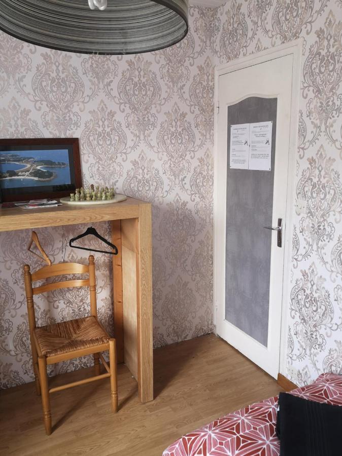 Chambre Au Calme Et Simple, Cuisine A Dispo Saint-Pol-de-Léon Buitenkant foto